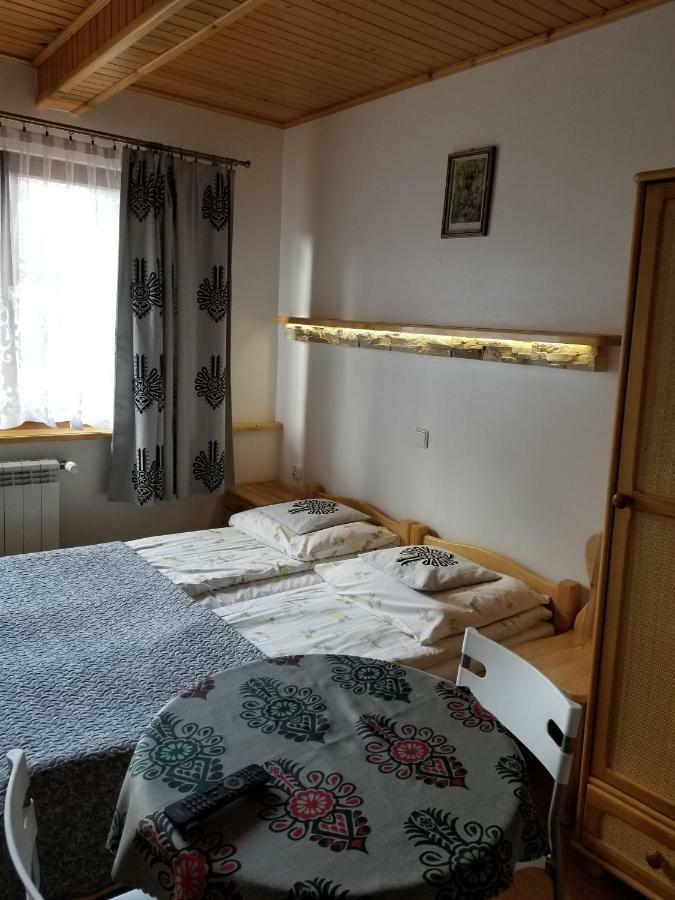 Malgosia Regionalna - 10 Minut Na Piechote Do Stoku Narciarskiego I Term Bania - Posilki Serwowane W Budynku Obok Bialka Tatrzanska Eksteriør billede